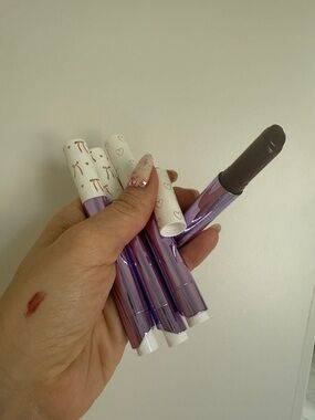 Vinyl lip gloss 4 for $30